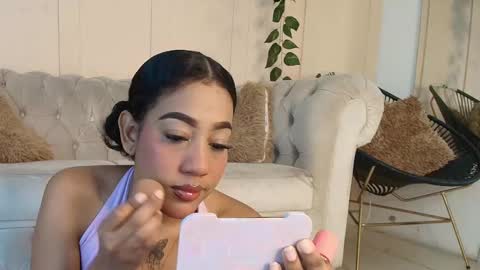 Flavia online show from 12.04.25