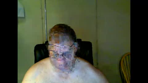 Snapshot of fletch32 chatting on 06.06.26 jd online show from 06.06.26