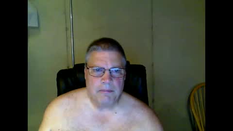 Snapshot of fletch32 chatting on 06.07.26 jd online show from 06.07.26