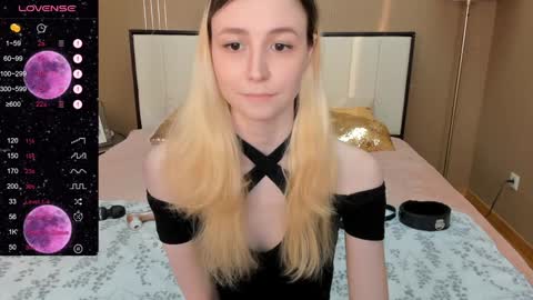 Snapshot of fleximona chatting on 02.01.25 FlexiMona online show from 02.01.25