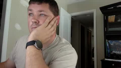 Snapshot of flguy_mike chatting on 01.21.25 FL guy online show from 01.21.25