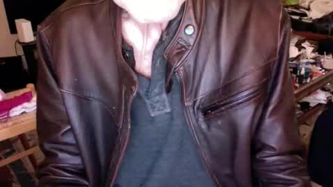 flip4u online show from 11.13.25