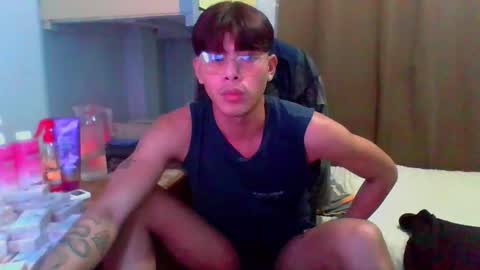 flirtfactorx online show from 10.17.25