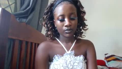 flirty_arrya online show from 04.10.26