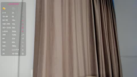 Emely  online show from 10.11.25