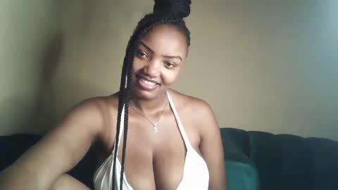 Snapshot of flirtymimie chatting on 11.13.25 flirtymimie online show from 11.13.25