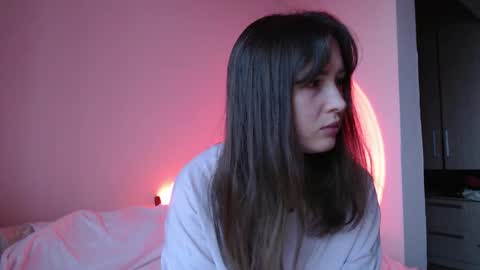 Flora online show from 04.14.26