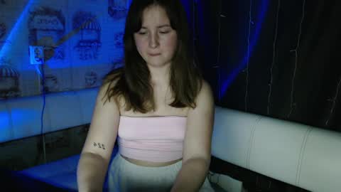 Flora online show from 04.16.26