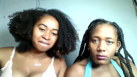Snapshot of florencia011 chatting on 02.17.25 florencia011 online show from 02.17.25
