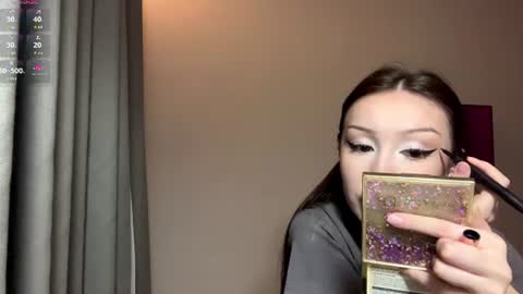 Snapshot of florinebolevice chatting on 07.10.26 Lucy online show from 07.10.26