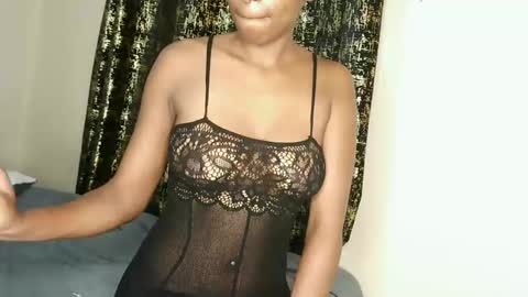 flower748 online show from 04.16.26