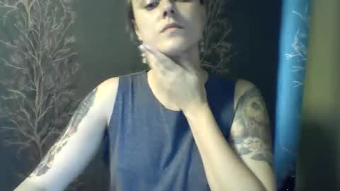Snapshot of flower_bluee chatting on 06.11.26 Ambika 3 online show from 06.11.26