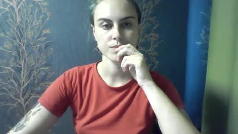 Snapshot of flower_bluee chatting on 06.30.26 Ambika 3 online show from 06.30.26