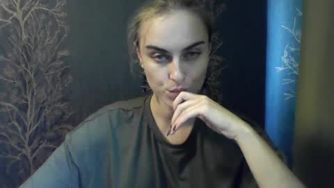 Snapshot of flower_bluee chatting on 08.03.26 Ambika 3 online show from 08.03.26