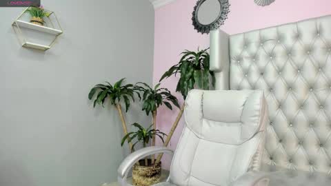 Dulce online show from 01.12.25