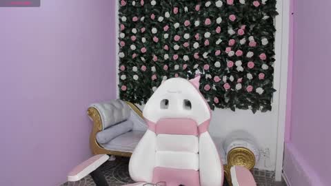 Dulce online show from 01.18.25