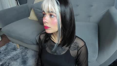 Its a pleasure to meet you. Im Flower. Help me reach 1k. Follow me. online show from 02.22.26