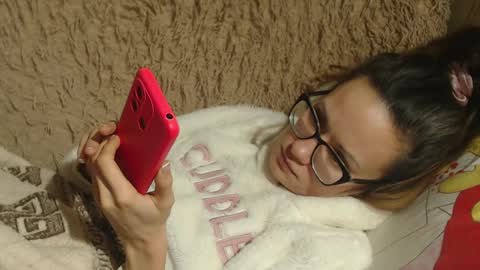 say meow and send tip  online show from 01.17.25