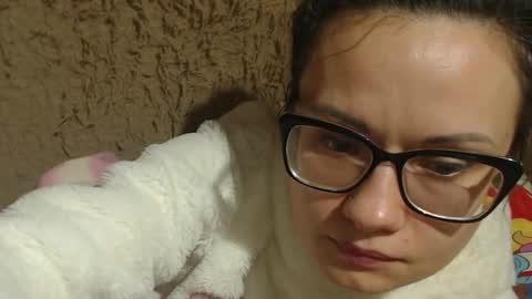 say meow and send tip  online show from 01.29.25