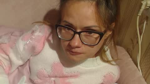 say meow and send tip  online show from 09.27.25