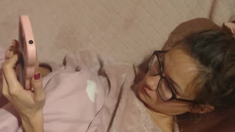 say meow and send tip  online show from 11.21.25