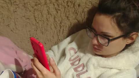 say meow and send tip  online show from 01.31.25