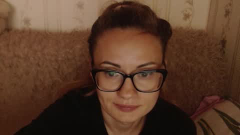 say meow and send tip  online show from 09.20.25