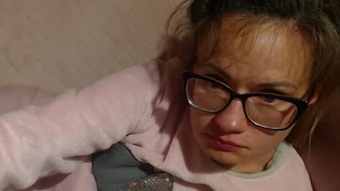 say meow and send tip  online show from 10.03.25