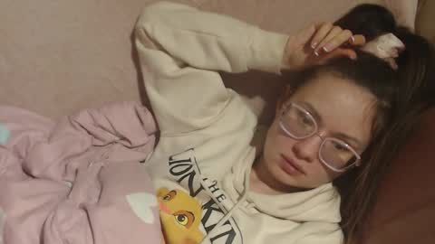 say meow and send tip  online show from 03.21.26