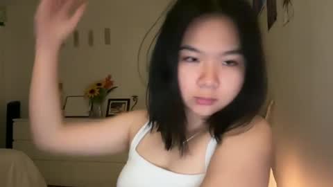 flowerlvr online show from 01.23.25