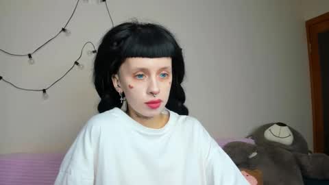 Snapshot of flowerofsin2001 chatting on 09.12.25 Flower online show from 09.12.25