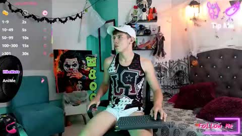 flowers109 online show from 10.28.25