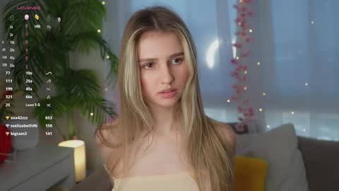 Adeline online show from 12.10.24