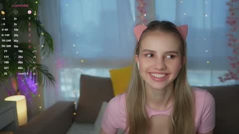 Adeline online show from 12.25.24