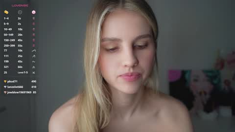 Adeline online show from 01.28.25