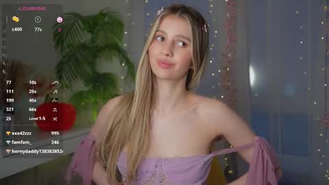 Adeline online show from 03.03.25