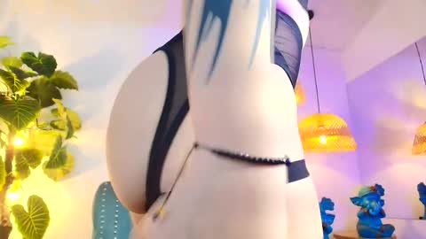  FLUFFY BUBBLE  online show from 04.18.26