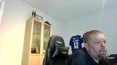 fluffy_espen online show from 03.28.26