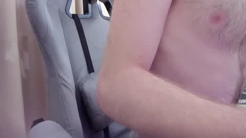 Snapshot of fluffycat_ chatting on 12.07.24 fluffycat online show from 12.07.24