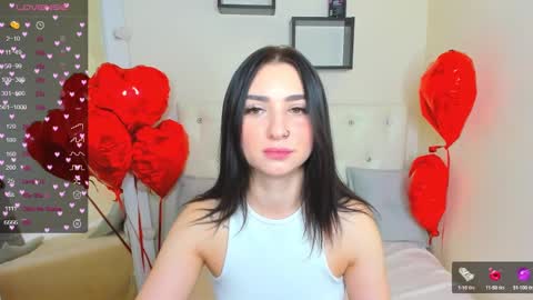 Lina online show from 02.27.25