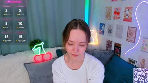 Polly online show from 02.03.25