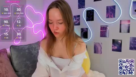 Polly online show from 02.22.25