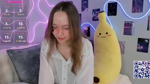 Polly online show from 03.05.25