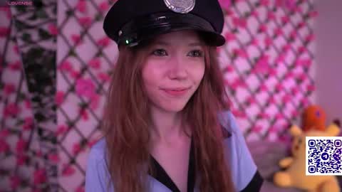 Polly online show from 10.12.25