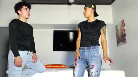 flyckers online show from 11.08.25