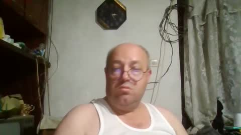 Snapshot of fm_group_nederland chatting on 09.25.25 VIP Magnolia online show from 09.25.25