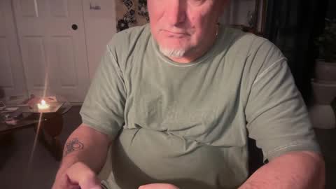 fnkywht60smthng_ online show from 04.21.26