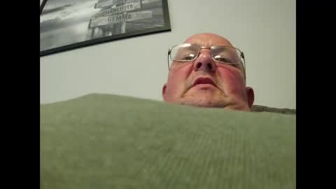 focusfuker online show from 09.17.25