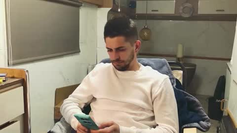 independent model online show from 04.04.26