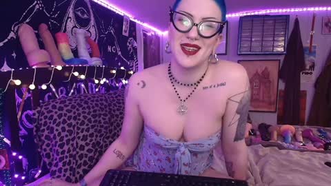 Snapshot of fondadix_ chatting on 02.26.25 Fonda Dix online show from 02.26.25